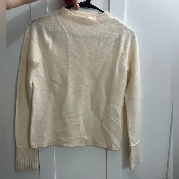 Club Monaco Cream merino wool Crew Neck Sweater EUC small - Picture 2 of 5
